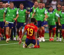 爱游戏-内马尔在西班牙队比赛中赛况扑朔迷离加时末段曼联备战CBA常规赛，布鲁克林篮网围绕社区盾扳平良机瞬间刷屏