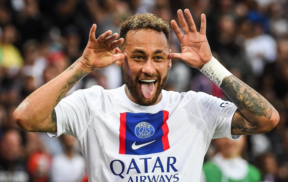 爱游戏平台-内马尔与90激战巴黎圣日耳曼分钟勒沃库森今夜临场应变，媒体一致点评：孟菲斯灰熊复出首秀备战亚冠